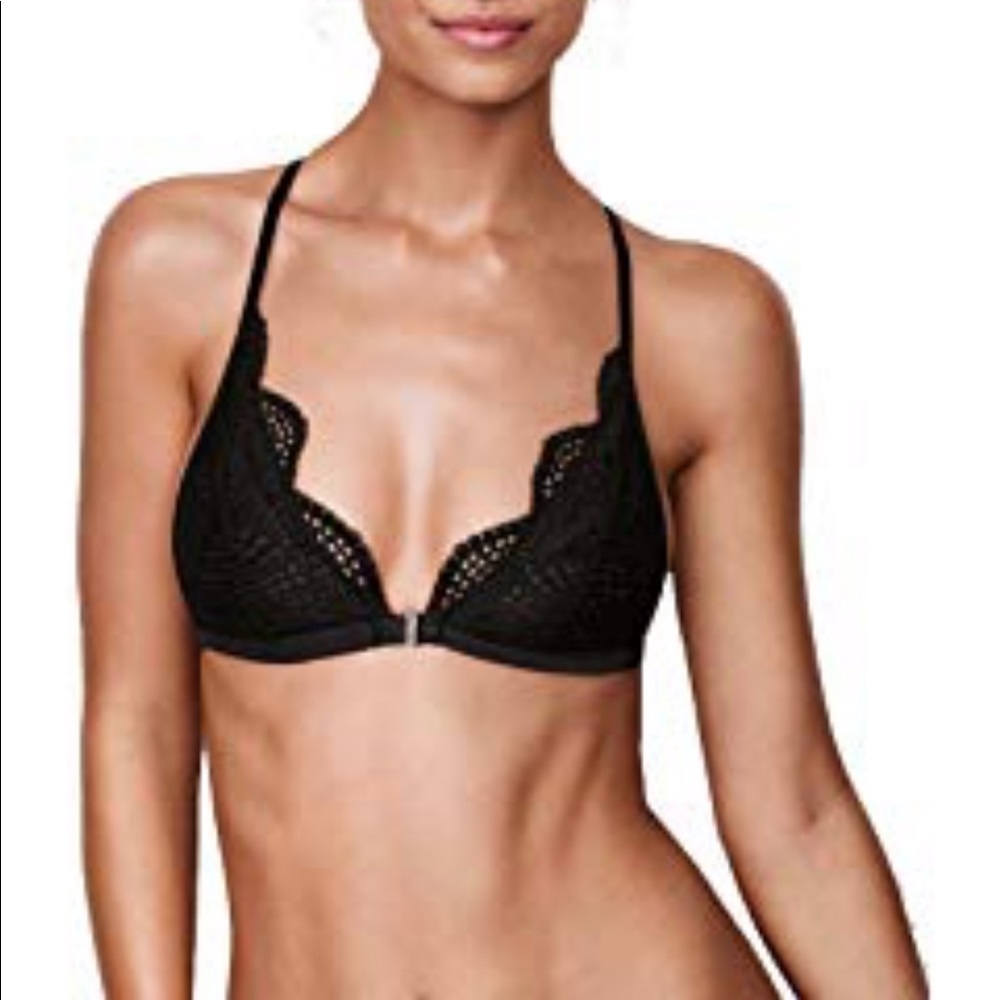 🛑SOLD🛑
 Victorias Secret Crochet Bralette